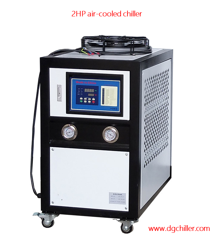 Quae vis Chiller facit 160T iniectio machinae par?