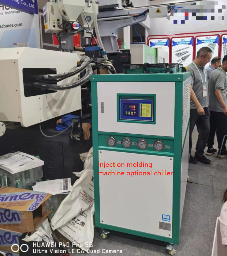 Quantitas Chiller facit 800T-1200T iniectio machinae coronae par 15HP Chiller?